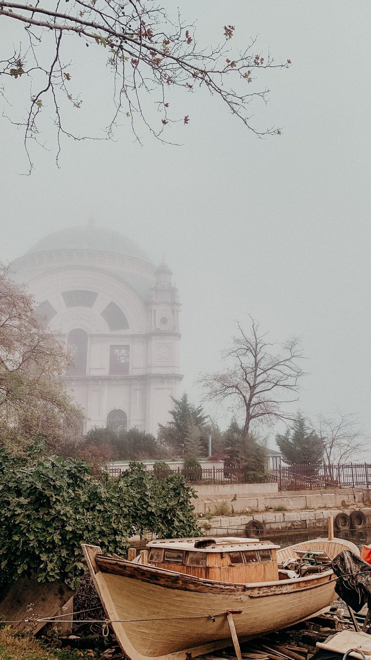 İstanbul’daki Sisli Günde Takipçilerimizden Gelen Kareleri Derledik