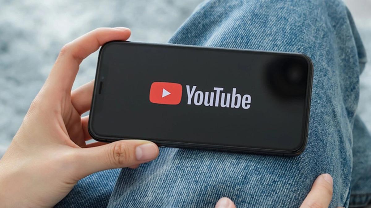 YouTube, Tam Ekran Videolar İçin Yeni Özellikler Eklemeyi Planlıyor