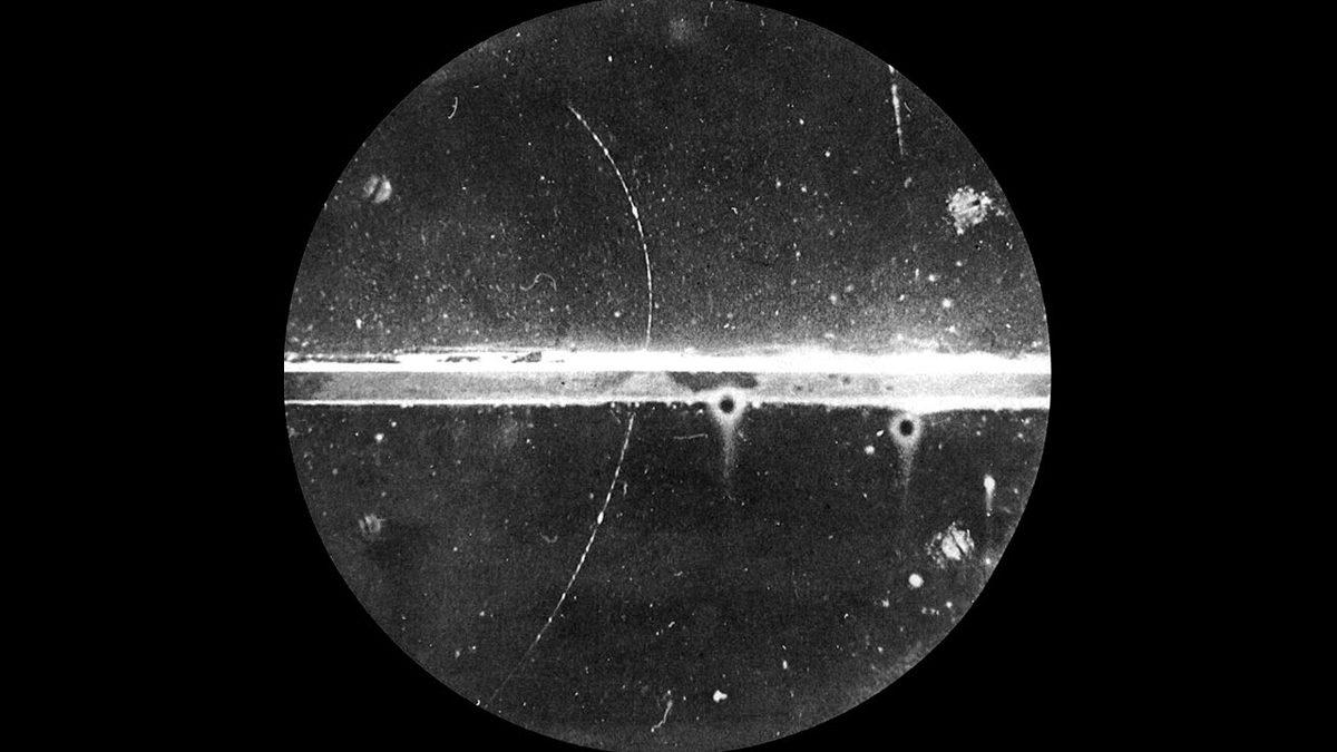 Vücudumuzdaki Gizli Tümörlerin Bile Ortaya Çıkmasını Sağlayan Antiparçacıkla Tanışın: Pozitron Nedir?