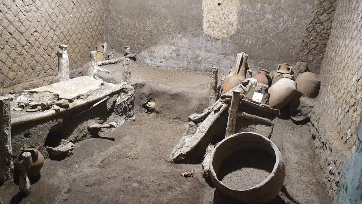 Pompei Antik Kenti’nde Çok İyi Korunmuş İki Bin Yıllık ’Köle Odası’ Bulundu