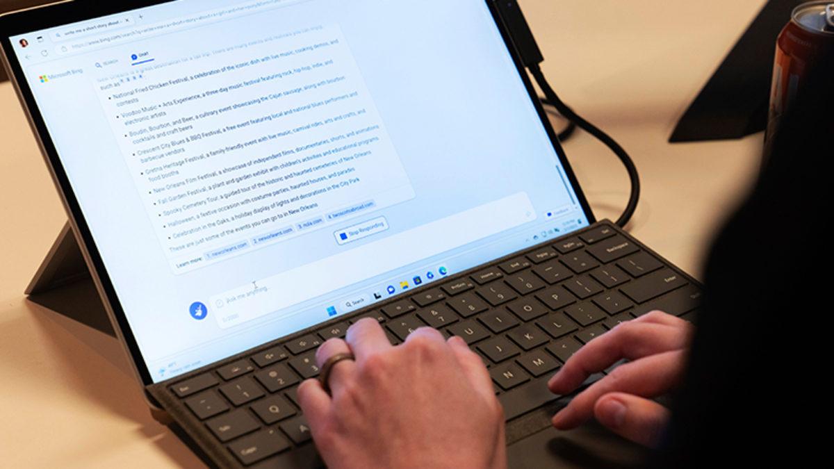 Kullanıcılara Hakaret Eden ChatGPT Destekli Bing’in ’Soru Sınırı’ Artırıldı