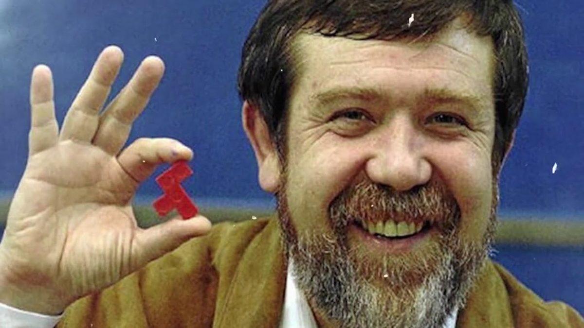 Oynarken Hepimizi Kendine Bağlayan 