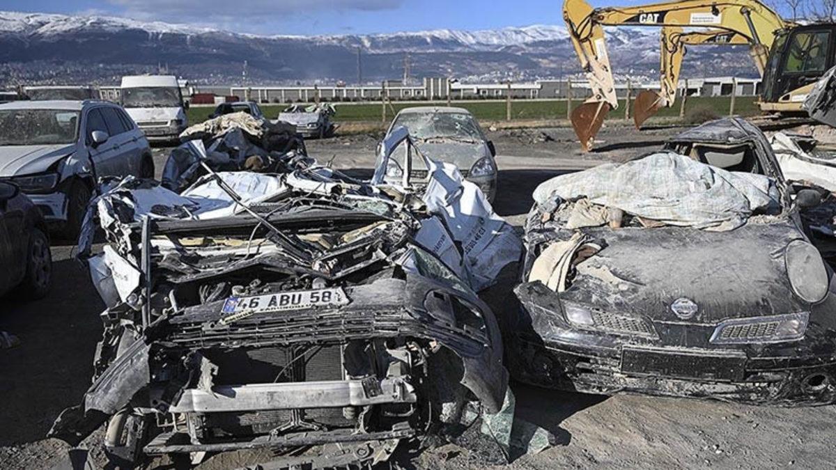 Sadece Yüzde 15’inde Kasko Vardı: Depremde Hasar Alan Yüz Binden Fazla Otomobile Ne Olacak?