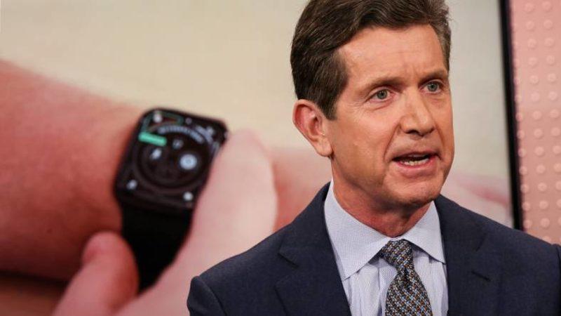 Çipli Aşı Komplo Teorilerine Malzeme Çıktı: İlaç Üreticisi Johnson & Johnson’ın CEO’su Apple Yönetim Kuruluna Girdi