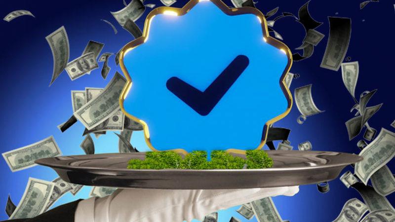 Tumblr, Twitter’ın ’Ücretli Mavi Tik’ Özelliği ile Dalga Geçerken Yanlışlıkla Para Kazandı