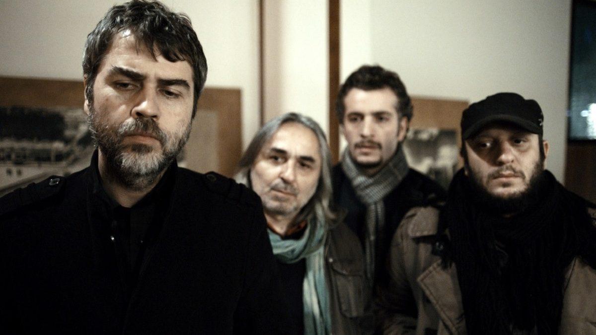 Türk Sinema Dünyasının Sıra Dışı Yönetmeni Zeki Demirkubuz’un İzleyince Uzun Uzun Düşünmenize Sebep Olacak 11 Filmi