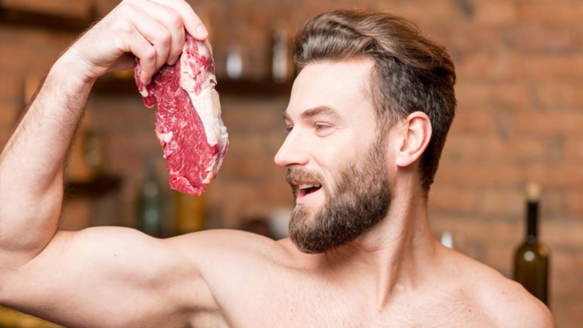 Usta Bizim Pirzolalar İptal: Yeterince ‘Erkeksi’ Olmadığını Düşünenlerin Kırmızı Ete Daha Düşkün Olduğu Tespit Edildi