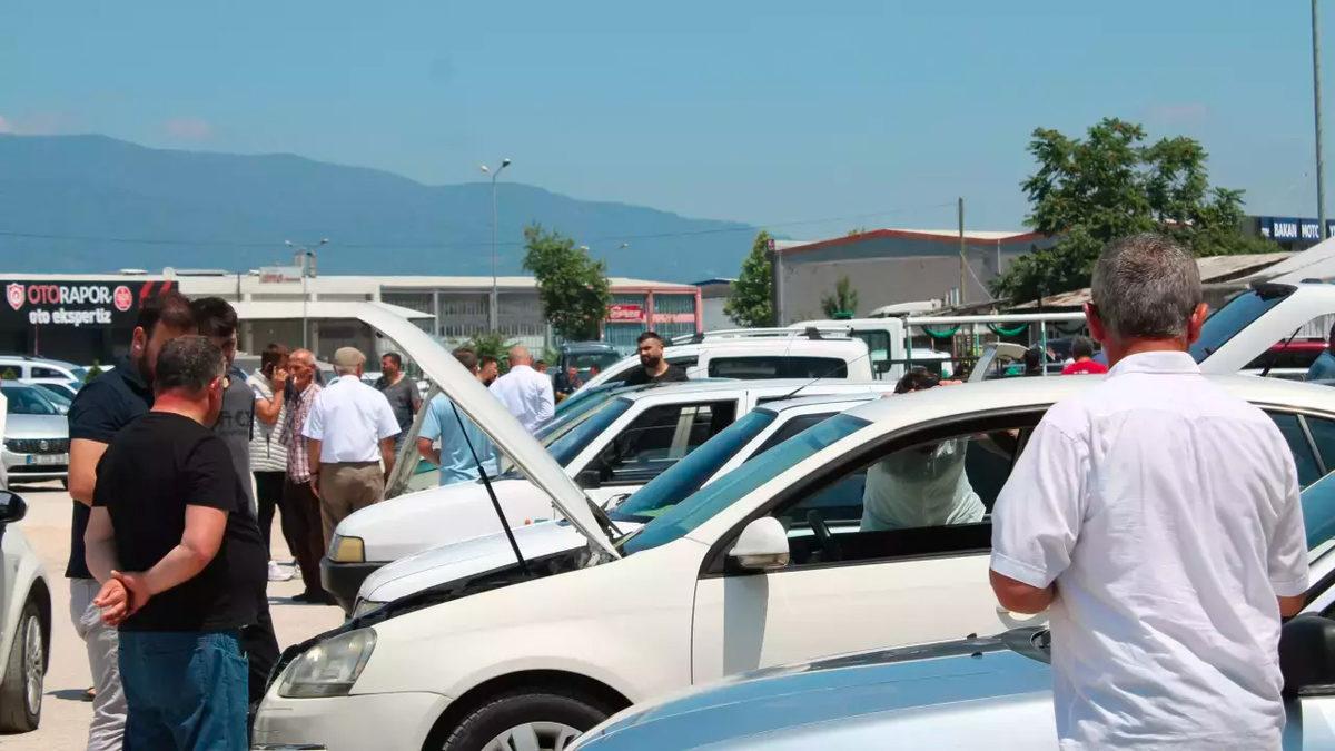 İkinci El Otomobil Satın Alırken Dikkat Etmeniz Gereken Araç KM Sorgulama Nasıl Yapılır?