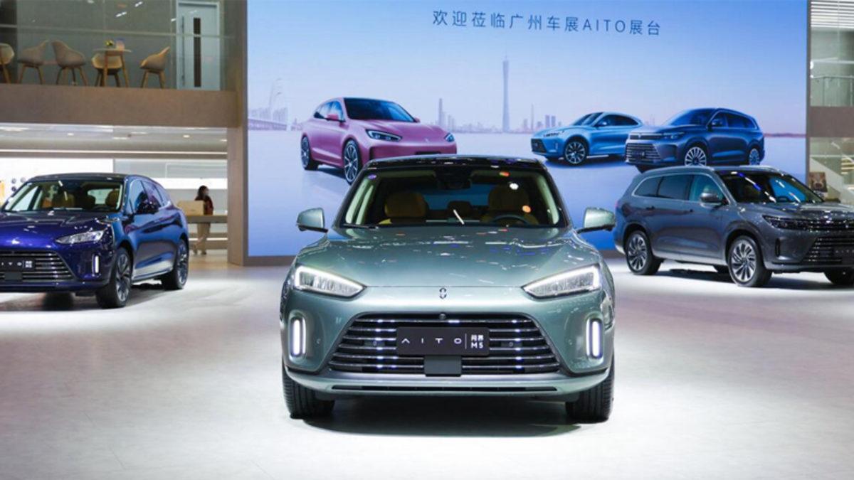 Huawei ve SERES, Yeni Bir Anlaşmaya İmza Attı: İlk Otomobili Bu Yıl Çıkacak