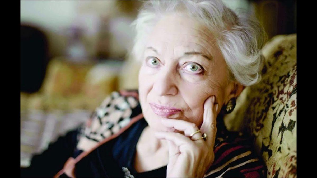 Modern Türk Edebiyatında Dikkat Çeken 10 Yazar