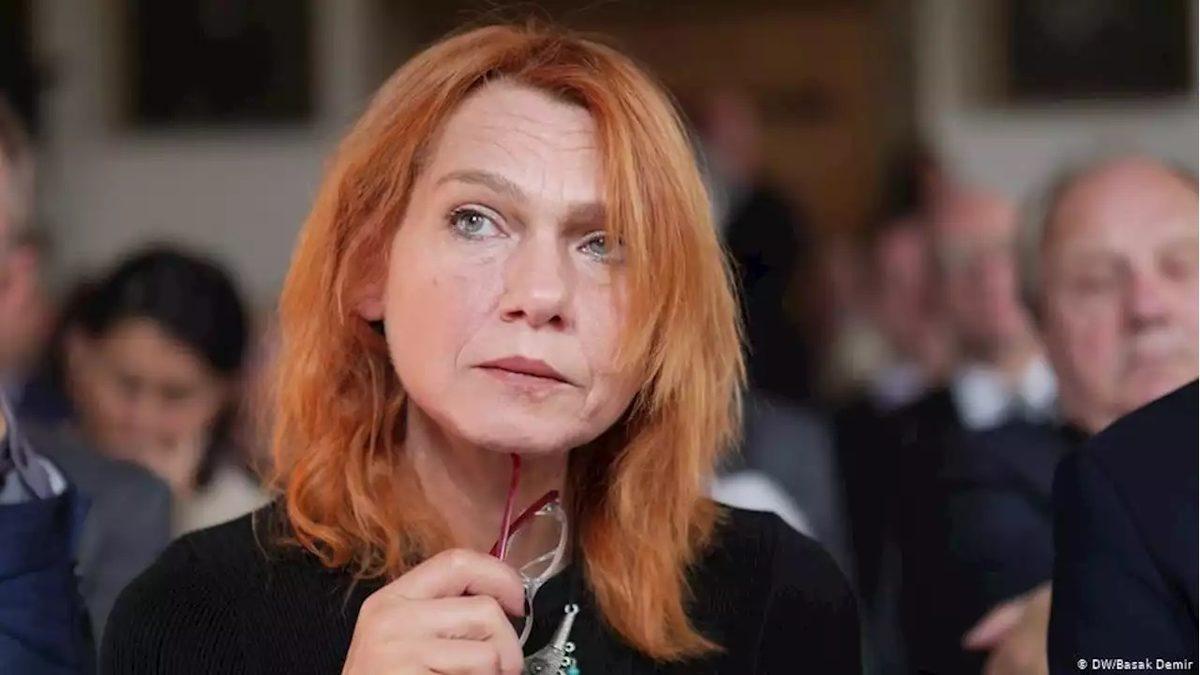 Modern Türk Edebiyatında Dikkat Çeken 10 Yazar