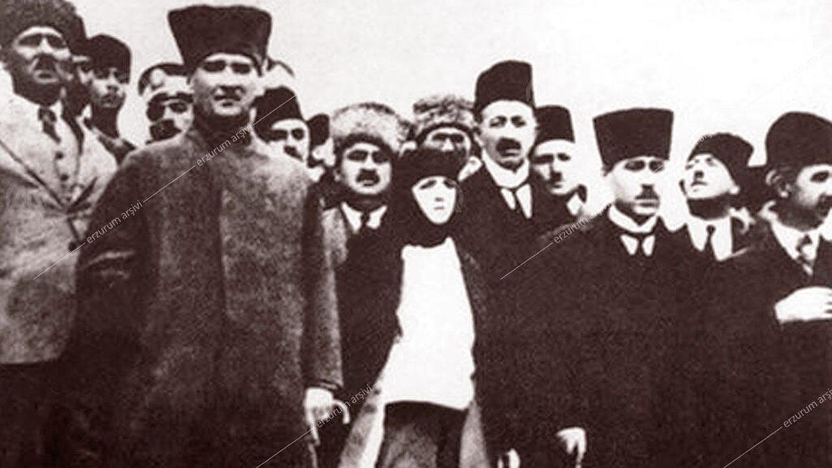 Cumhuriyetimizin 1. Yılında Yaşanan Erzurum Depremi’nde Mustafa Kemal Atatürk Nasıl Bir Yol İzlemişti?