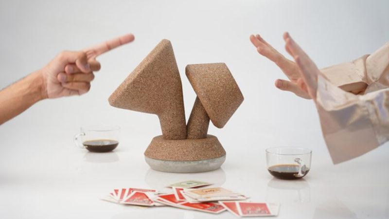 Her Arkadaş Grubuna Bir Tane Lazım: Ofansif İfadeler Duyduğunda Uyarı Veren Bir Yapay Zekâ Geliştirildi