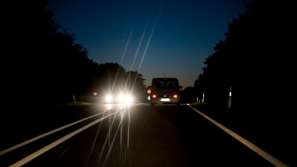 Sürücüler Arasındaki Gizli Dil: Trafiğe Çıkan Herkesin Bilmesi Gereken Yazılı Olmayan Kurallar