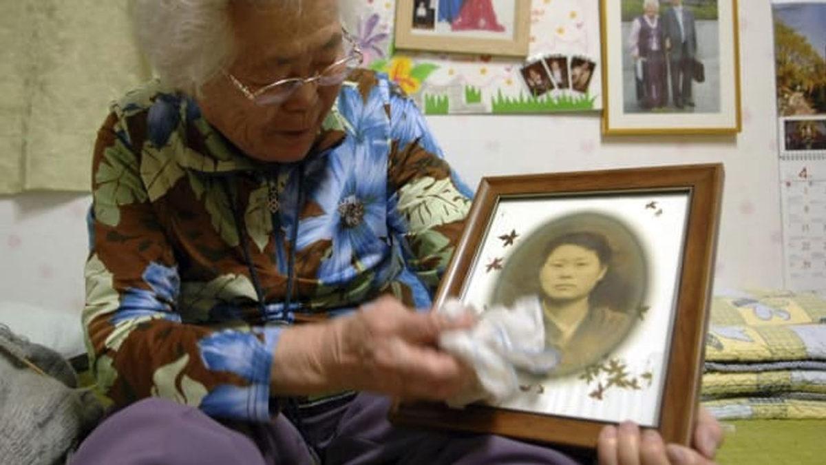 Henüz Çocuk Olmalarına Rağmen Savaş Döneminde Seks Köleliği Yaptırılan 