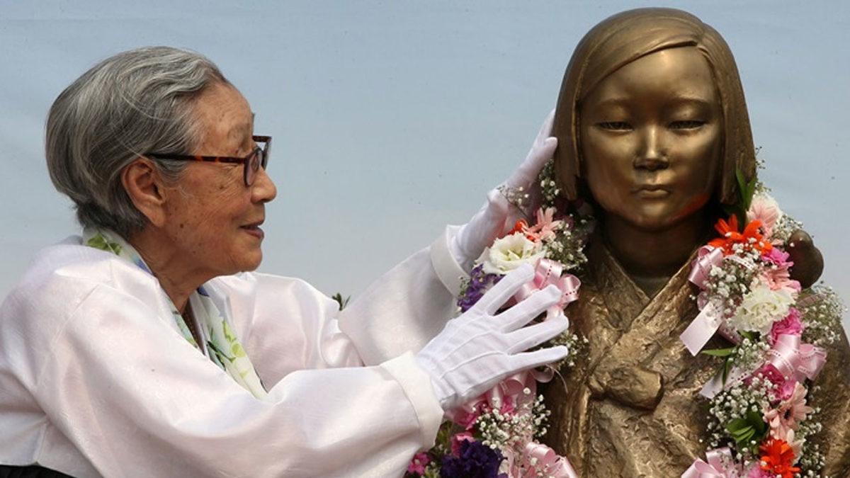 Henüz Çocuk Olmalarına Rağmen Savaş Döneminde Seks Köleliği Yaptırılan 