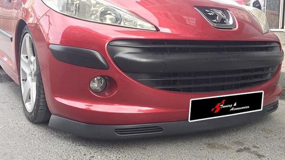 Arabam, Evim Gibidir Diyenlere: 100 TL Altına Alınabilecek 10 İşe Yarar Araba Aksesuarı