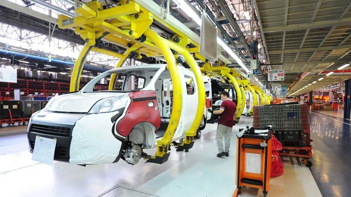 Tofaş CEO’su: Doblo’nun Türkiye’de Üretilmesi İçin Görüşülüyor