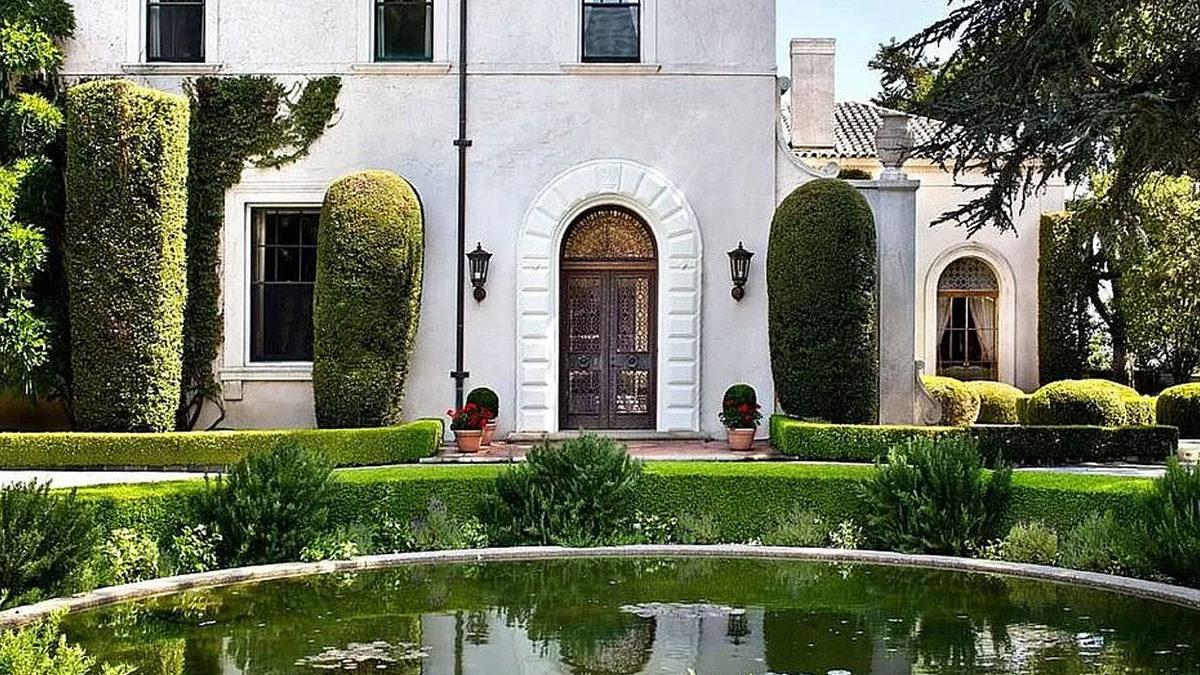 Dünyanın En Zengin İnsanı Elon Musk Sahip Olduğu Tüm Evlerini Sattı: Peki Neden?