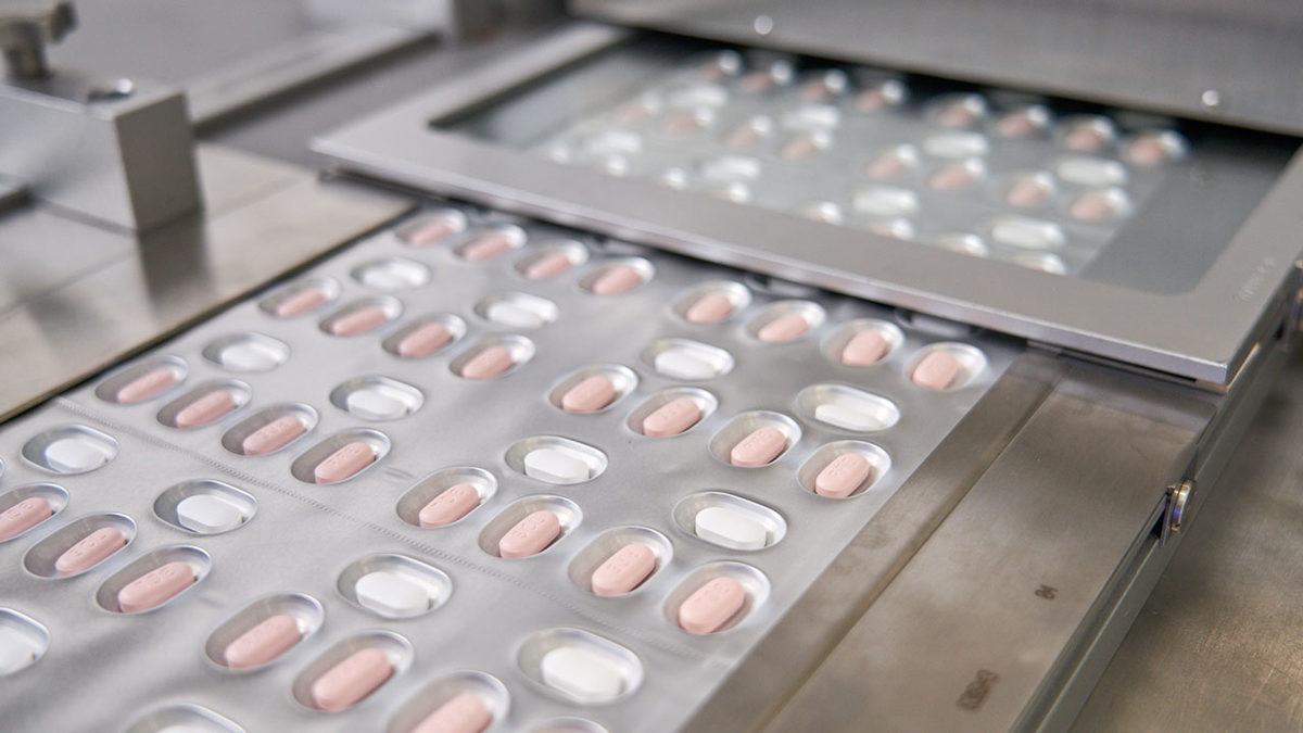 Türkiye’de de Kullanılabilir: Pfizer, COVID-19 İlacı İçin Acil Kullanım Onayı İstedi