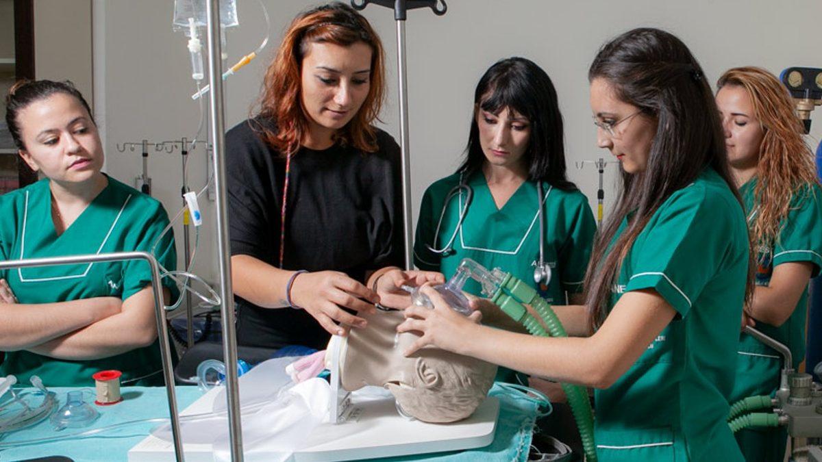 Bu Listeye Bakmadan Maaş Pazarlığı Yapmayın: Türkiye’de Hangi Mesleğin Kaç Para Kazandırdığı Belli Oldu