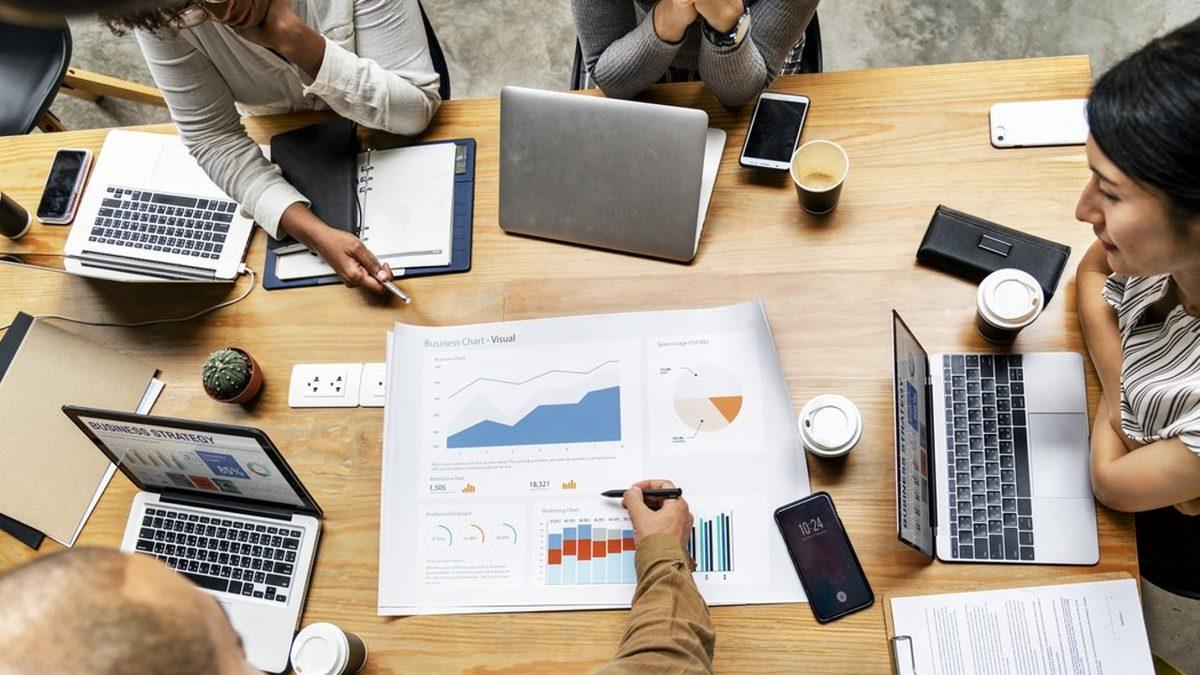 Bu Listeye Bakmadan Maaş Pazarlığı Yapmayın: Türkiye’de Hangi Mesleğin Kaç Para Kazandırdığı Belli Oldu