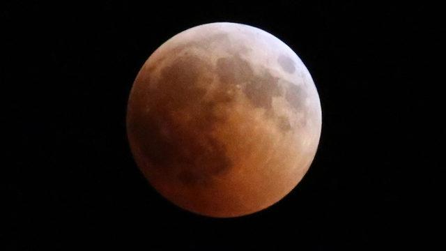 Son Birkaç Yüzyılın En Uzun Ay Tutulması Bu Hafta Gerçekleşecek: Peki Nereden İzlenebilecek?