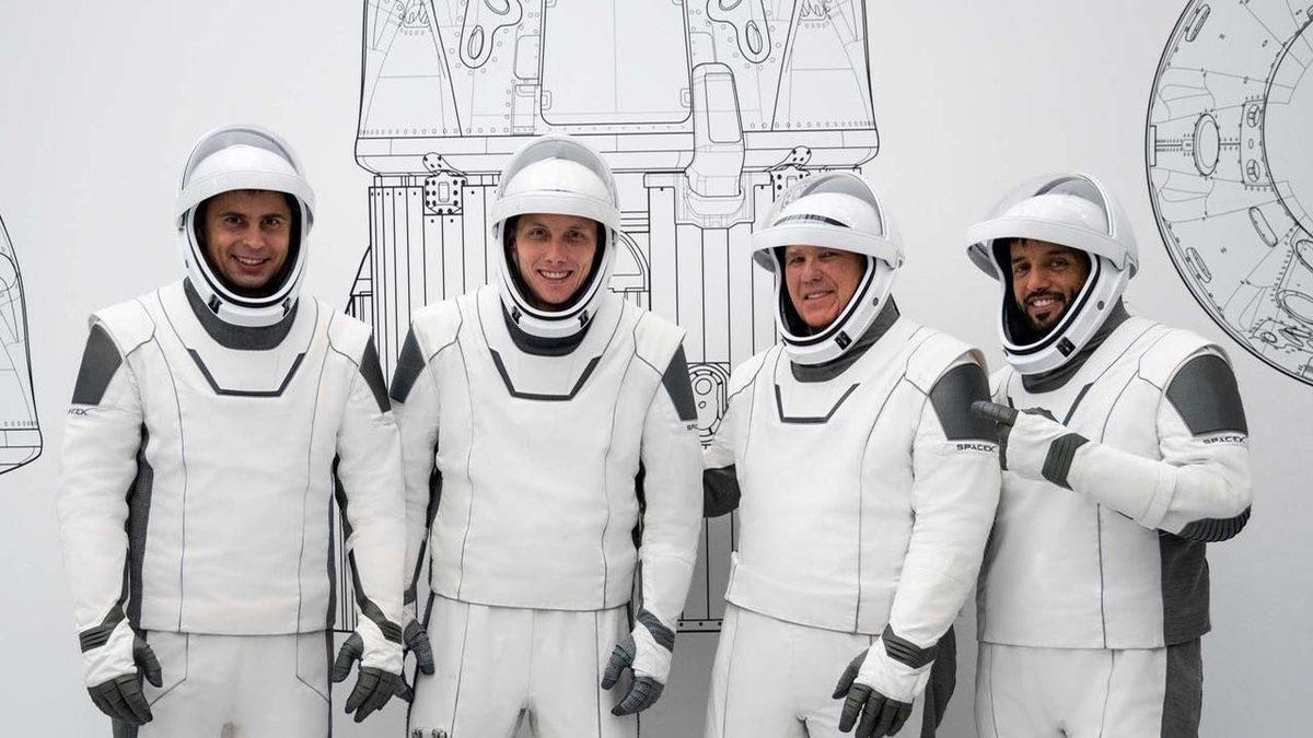 NASA ve SpaceX, Ertelenen Crew 6 Görevini Başarıyla Gerçekleştirdi: Dört Astronot Uluslararası Uzay İstasyonu’na Gönderildi