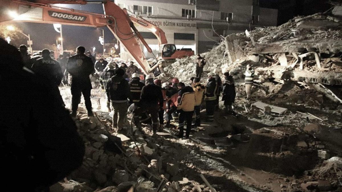 Yaşadıklarımızdan Asla Ders Çıkartmadığımızı Gösteren Tüm Yanlışlarımız: Afetin Adı Deprem, Felaketin Adı Cehalet!