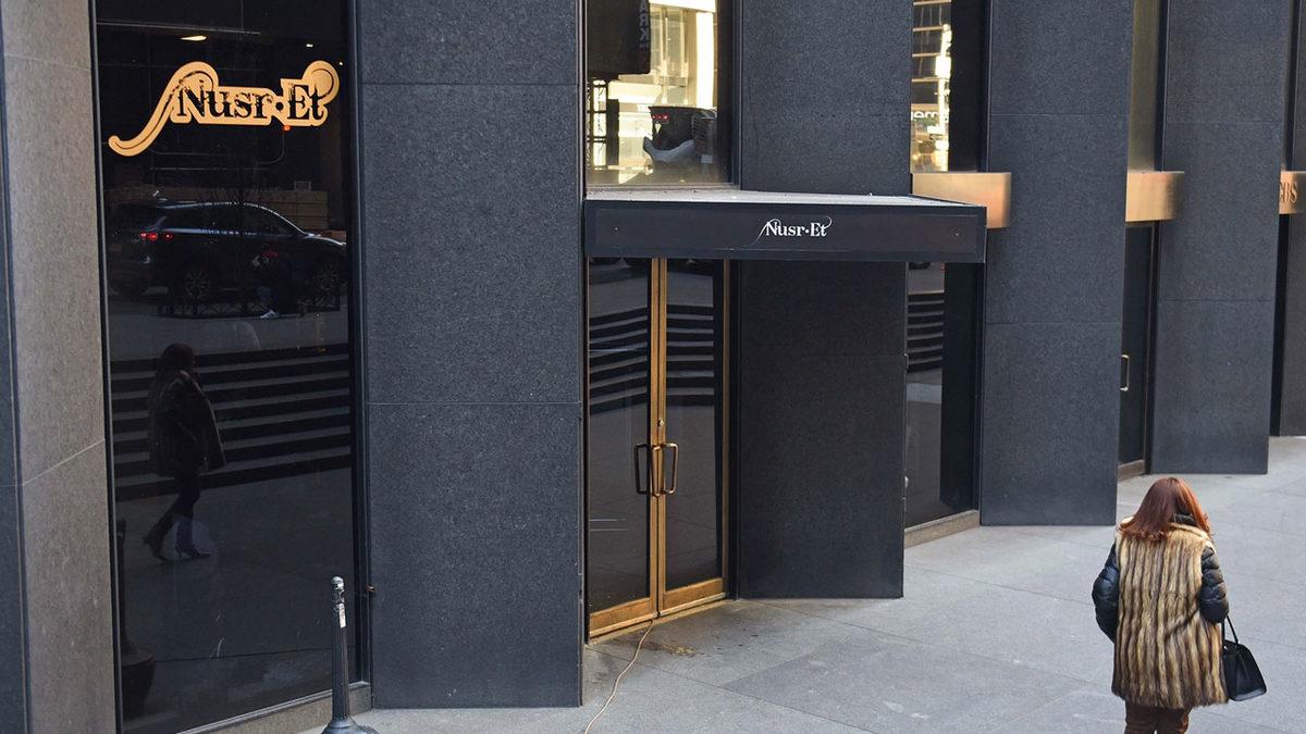 Türk Olmayan Çalışanlarına Ayrımcılık Yaptığı Söylenen Nusret’e 1 Milyon Dolarlık Tazminat Davası