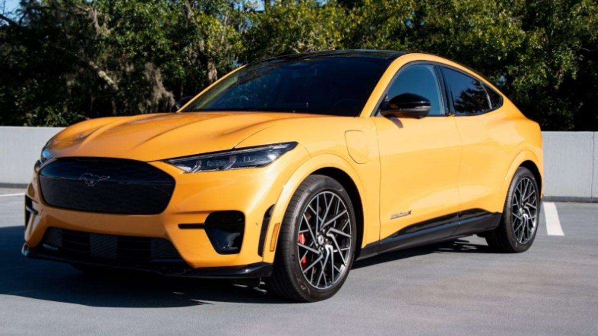 Ford, Yeni Elektrikli Otomobilleri İçin “Lastik Yakma Modu” Getirmek İstiyor (Hiç Bu Kadar Kolay Olmamıştı)