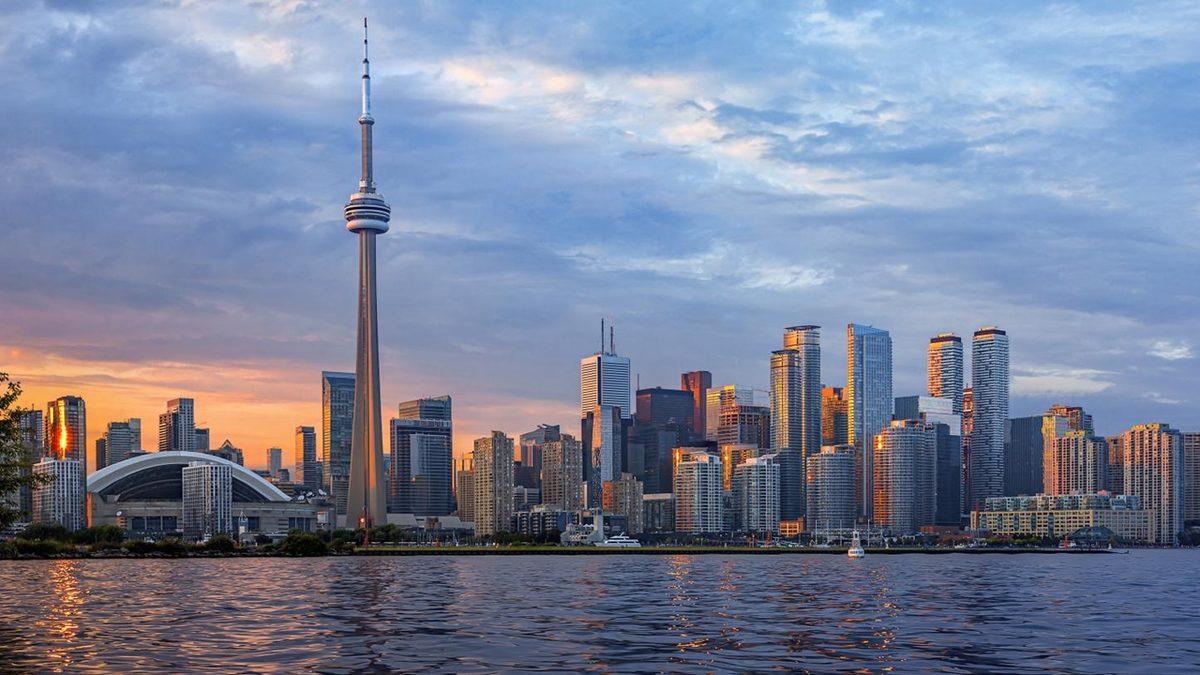 Almanya’ya, Kanada’ya Beyin Göçü Gerçekleştiren Kişilere Sorduk: Neden Gittiler, Neyle Karşılaştılar?