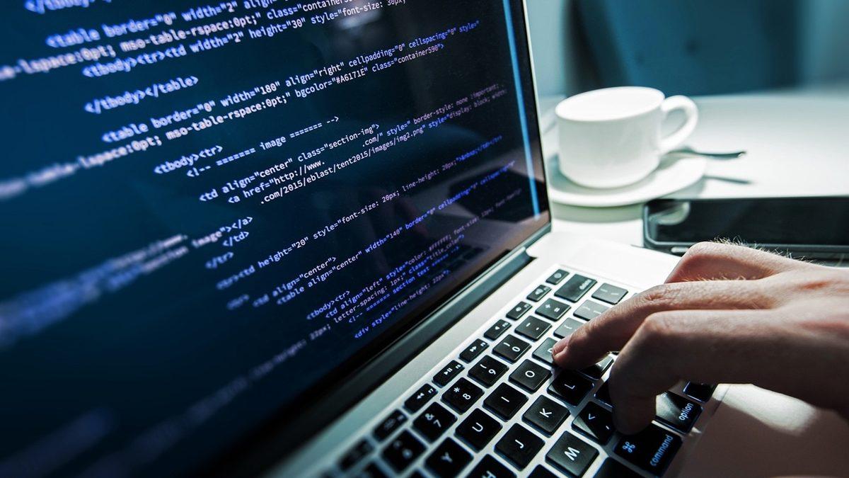 Almanya’ya, Kanada’ya Beyin Göçü Gerçekleştiren Kişilere Sorduk: Neden Gittiler, Neyle Karşılaştılar?