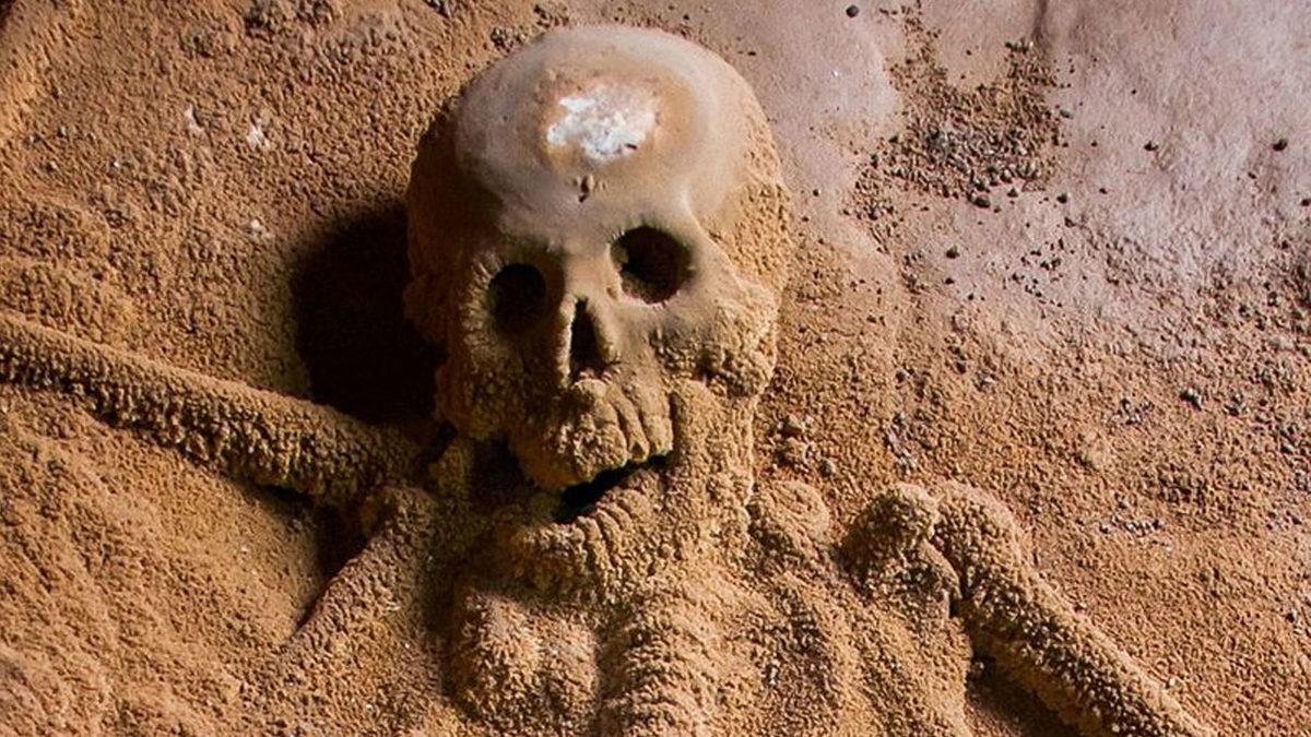 Geceleri Avladıkları İnsanları Pişirip Yiyen Psikopat Ailenin Ürkütücü Hikâyesi: 25 Yılda 1000 Kişiyi Öldürdükleri Tahmin Ediliyor!