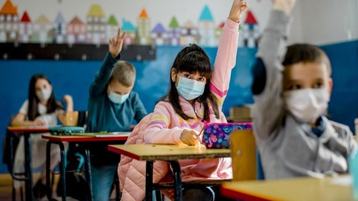 Okullar Açılıyor, Bazı Sınıflar Kapalı: Milli Eğitim Bakanı Mahmut Özer, Yüz Yüze Eğitime Ara Verilen Sınıf Sayısını Açıkladı