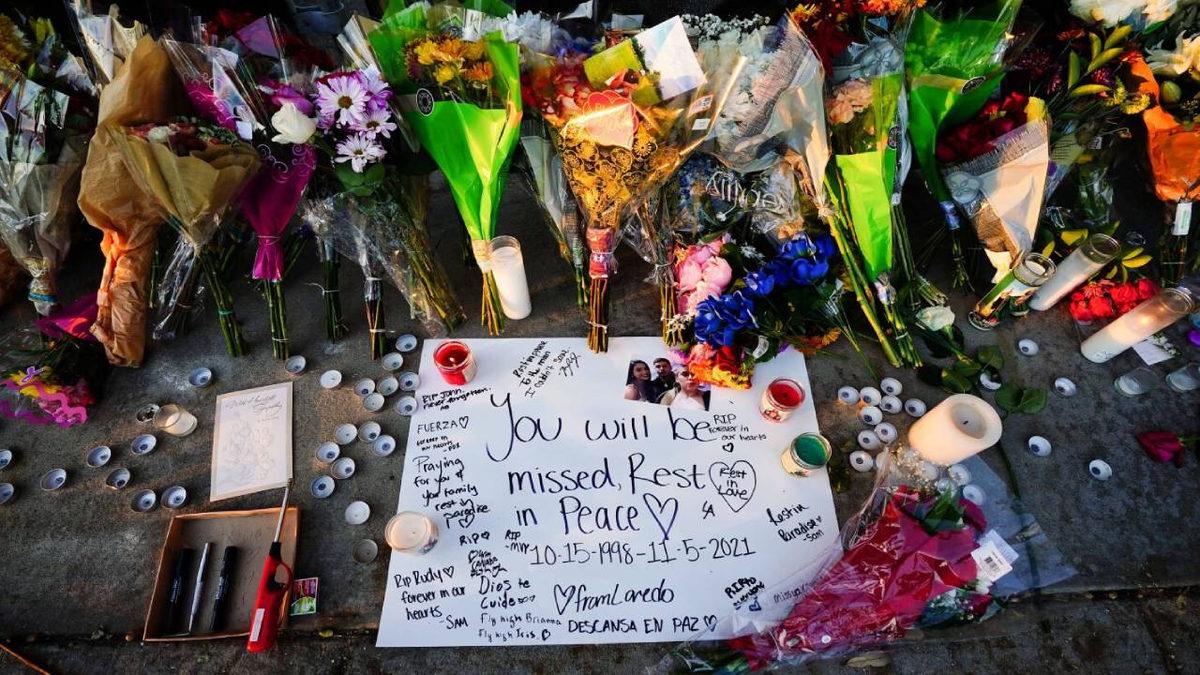 İngilizlerin Türkiye’de Pahalı Buldukları Tek Şey, Apple’a Travis Scott Faciasından Dava: İşte Haftanın En Önemli Gelişmeleri