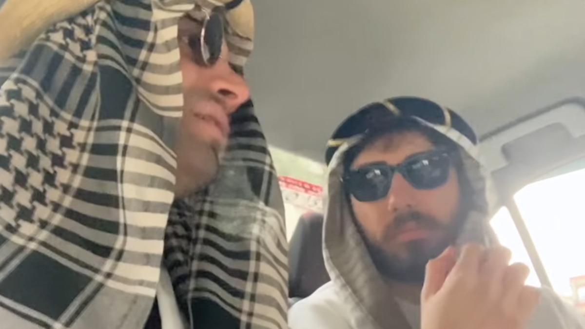 İstanbul’da ’Turist’ Kılığına Giren İki YouTuber, Taksici Tarafından Dolandırıldı [Video]