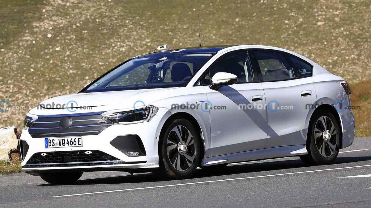 Passat’ın Yerini Alacak Yeni Volkswagen Aero B’nin Fotoğrafları Ortaya Çıktı