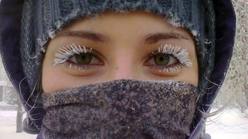 Kadınların Burnu, Elleri ve Ayakları Erkeklerinkine Kıyasla Neden Daha Fazla Üşür?