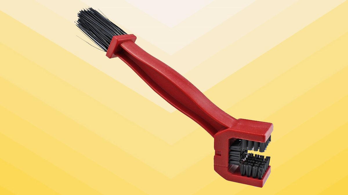 Her Motosiklet Sürücüsünün Mutlaka Satın Alması Gereken 17 Ürün