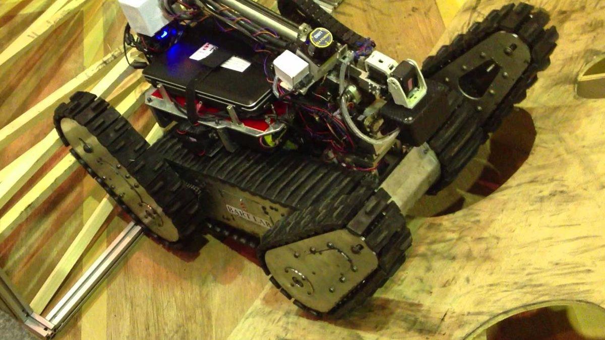 Robotların Futbol Oynadığı Bi’ İlginç Yarışma: RoboCup Nedir?