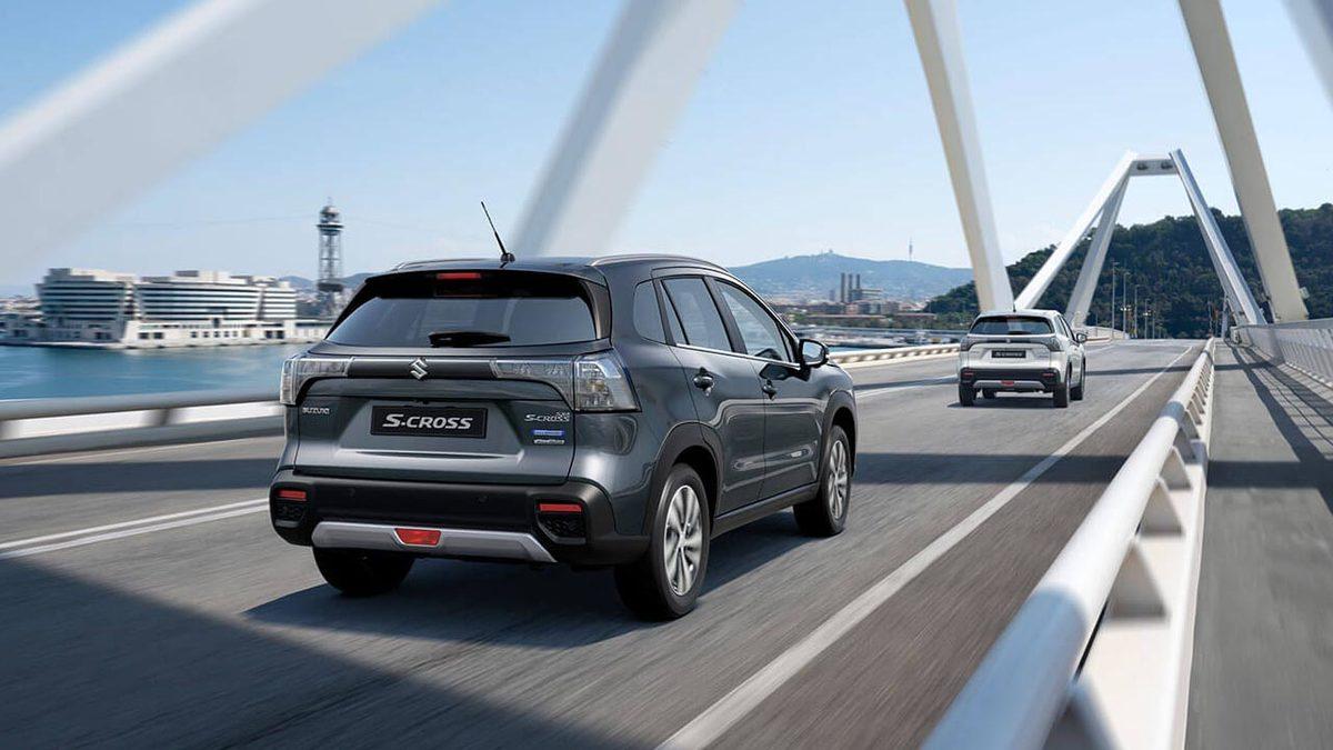 Bu da Japon Tankı: Türkiye’de de Satışa Sunulacak 2022 Suzuki S-Cross Tanıtıldı