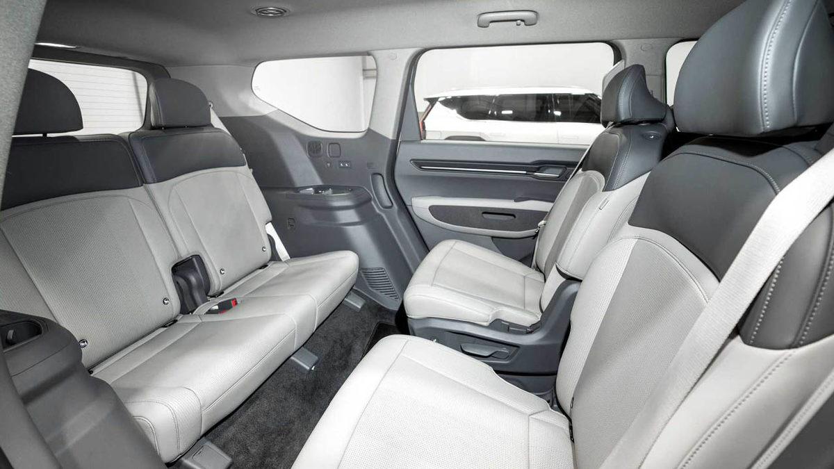 Türk Tasarımcının Elinden Tank Gibi SUV: 2024 Kia EV9 Resmen Tanıtıldı