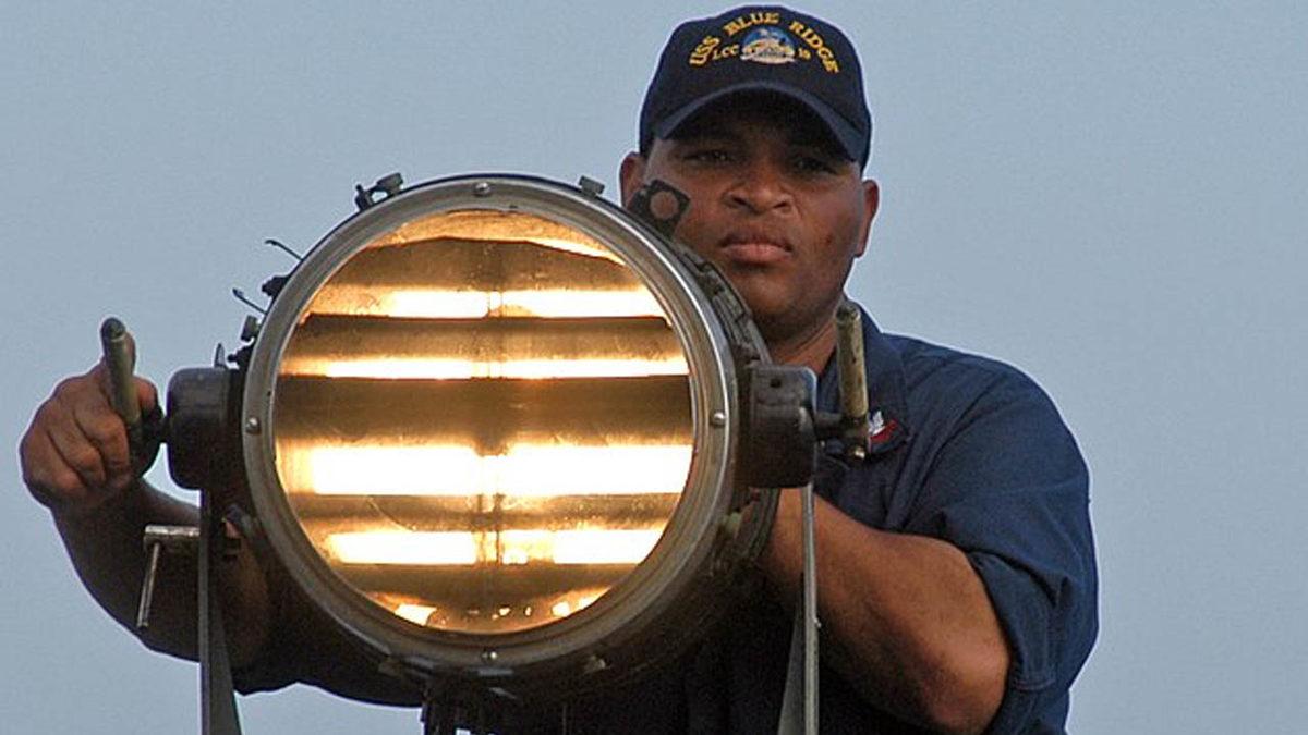 İcat Edilmesinin Ardından Pek Çok Kişinin ‘İşsiz Kalmasına’ Sebep Olan Mors Alfabesi Hakkında Birbirinden Enteresan 9 Bilgi