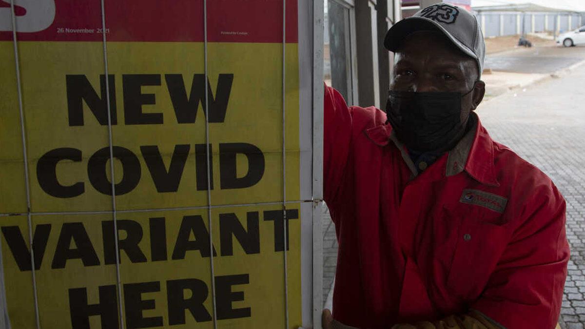 Omicron Varyantının İlk Semptomları Belli Oldu: Diğer Varyantlardan Oldukça Farklı