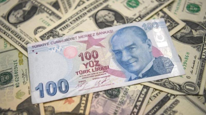 Financial Times, Türklerin Ellerindeki Parayı Korumak İçin “Ne Yapması Gerektiğini” Açıkladı