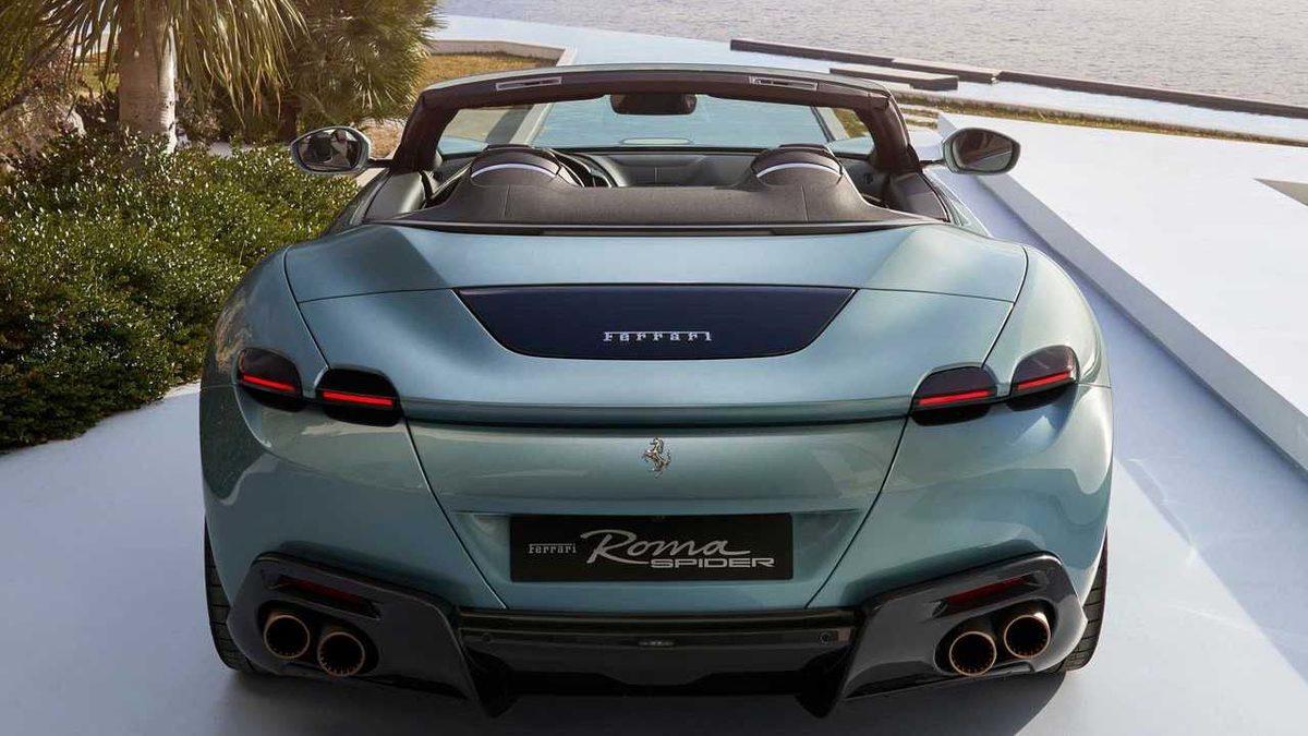 Araba Değil Sanat Eseri... Ferrari Roma Spider Tanıtıldı