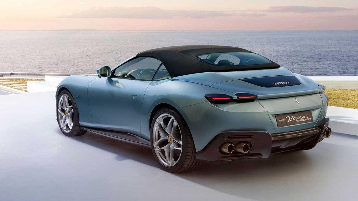 Araba Değil Sanat Eseri... Ferrari Roma Spider Tanıtıldı