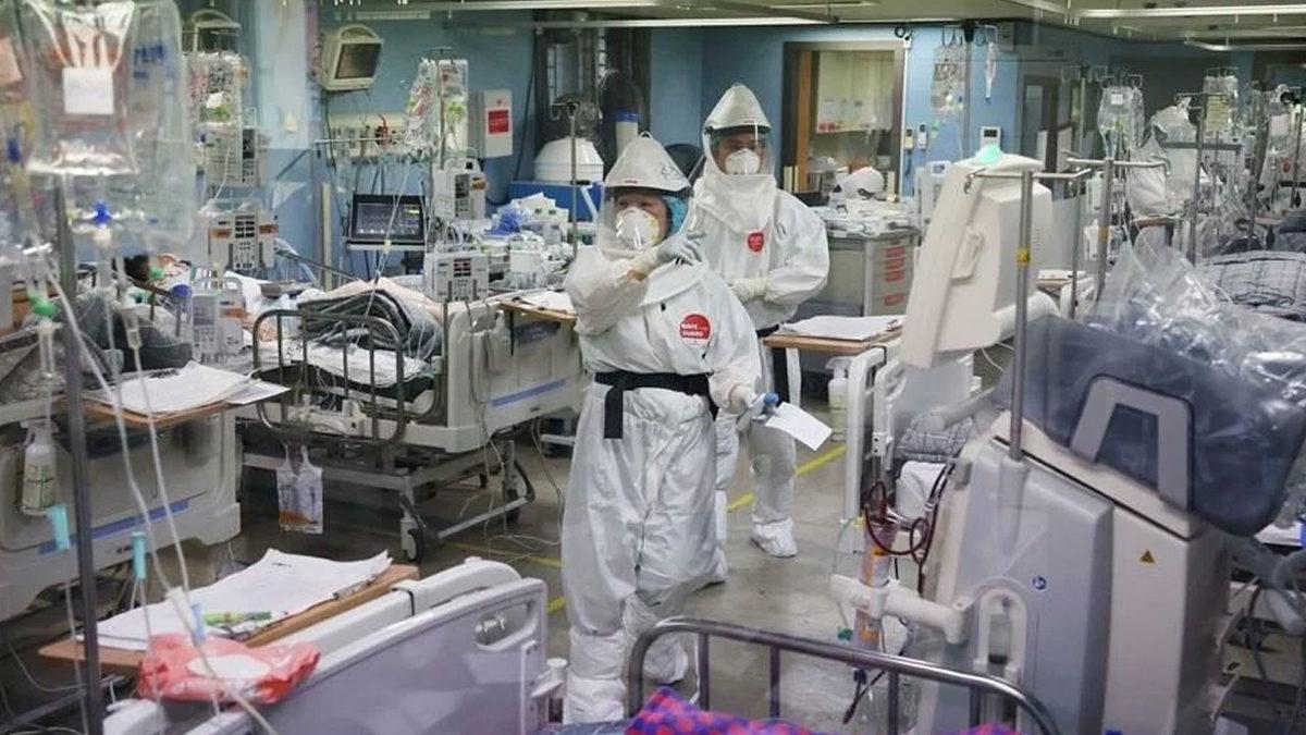 Güney Afrikalı Doktorlar, Omicron Varyantının Belirtilerini Açıkladı