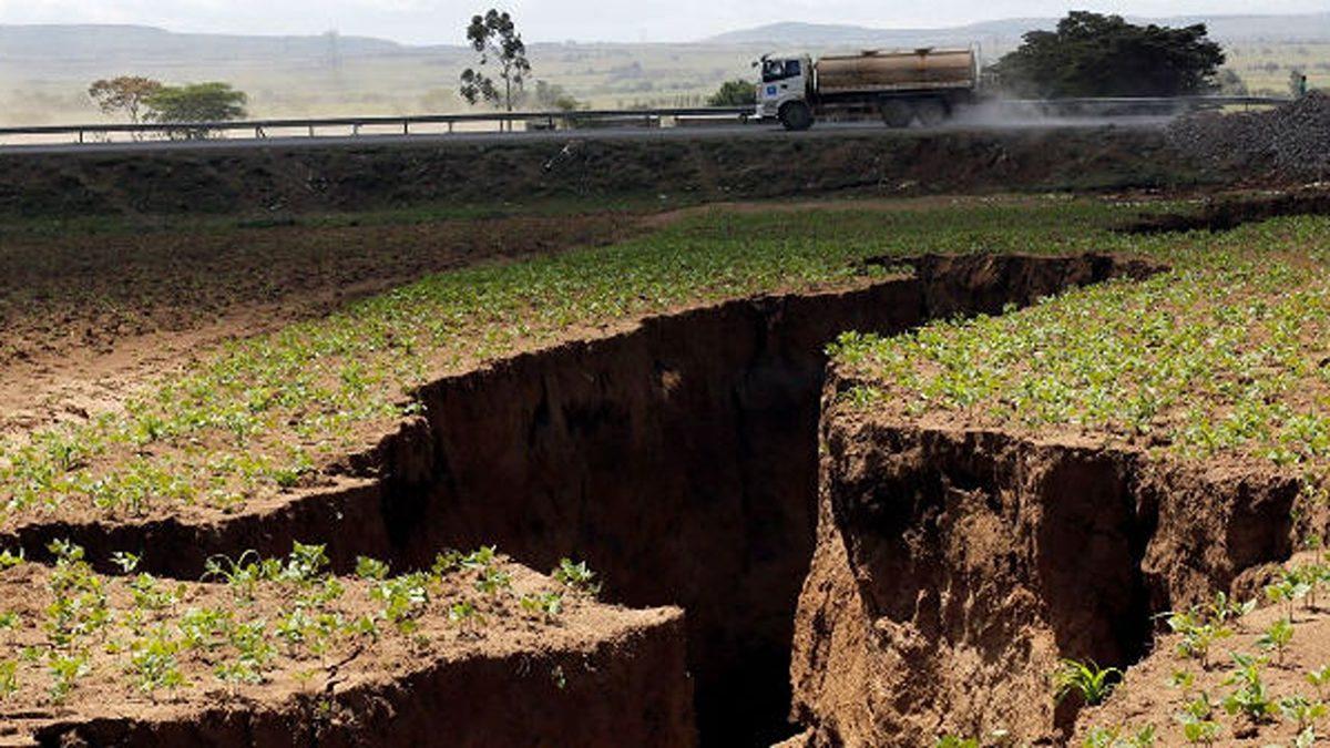 Bu Dev Yarıklar, Afrika Kıtasının Koparak İkiye Ayrılacağının Bir İşareti: Peki Ne Zaman Gerçekleşecek ve Neler Yaşanacak?